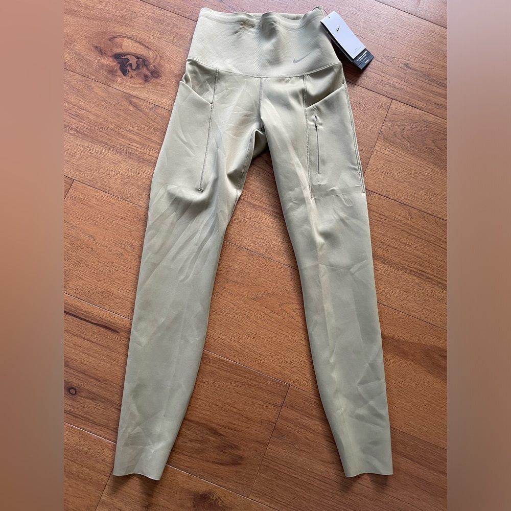 Women’s Nike Leggings